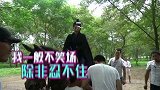 李沁在剧组古灵精怪，把人物形象塑造的很完美，有演技有颜值的实