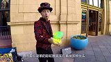 将彩虹圈放在跑步机上，结果却像喝了假酒，网友：我能看一天！