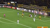 下半场补时第1分钟伯尔尼年轻人球员法斯纳赫特射门 - 被扑