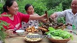 胖妹为了家宴下血本，牛排火锅看着都感到奢华