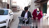 憨妮车被偷好不容易抓到小偷，结果就是把钥匙给小偷