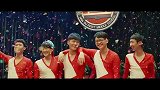 全班同学翘课参加演出，只为夺回第一给于谦看，于谦被感动哭了