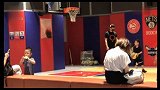篮球-17年-邓超游乐场教儿子打篮球 小等等有模有样颇有乃父之风-专题