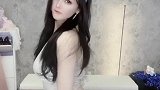 不能出门，怎么不来找我聊天