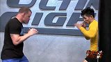 UFC-14年-终极斗士第5集花絮：杨建平受教练表扬笑容满面-专题