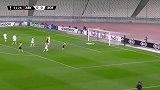 第52分钟雅典AEK球员西蒙斯射门 - 被扑