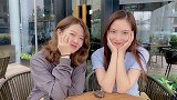 女生之间的交流，一个眼神就够了！恋爱 内容过于真实 闺蜜
