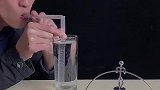原理是八年级物理下册流体压强，流速大的位置压强小