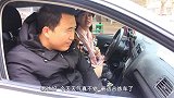 男教练教车，没想来了个不正经的女学员，结局太搞笑了