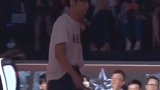 李荣浩 10年幕后终于被大家所熟知，以优秀的歌曲创作实力担任中国好声音 导师！加油！