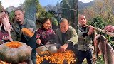南瓜焖鸡加姜辣椒花椒这个做法原汁原味
