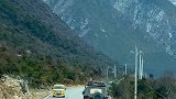 这不是国外，是四川甘孜
