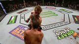 UFC-18年-三年前的今天，“嘴炮”逆风翻盘KO门德斯开启封王之路-精华