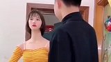 买了个跟媳妇一样的机器人一生气就打她