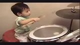超可爱的乐队鼓手宝宝