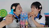 可摇点数的旋转骰子棒棒糖，不比大要比小，谁料闺蜜零点！