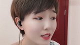 短发姑娘唱一首《口是心非》，歌声动人，太好听了