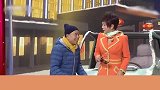 岁潘长江直播卖酒再惹争议，无视反诈警官连麦，网友目无法纪