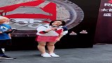 宋茜参加活动，这身打扮简直太漂亮了，网友：女神范十足！