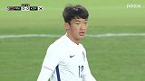 韩国欧巴人气高！ 金敃友大妈粉丝团亮相看台
