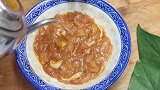 青椒肉丝的家常做法，大厨分享技巧，肉丝不粘锅青椒脆甜