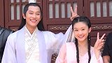 袁雨萱张炯敏被导演爆料，拍吻戏时不喊停就一直吻