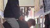 大学生宿舍投币做摇摇车，新型室友关系出现了