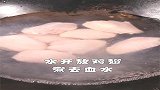 大厨分享可乐鸡翅做法，多加这一味，鸡翅鲜嫩多汁，好吃到舔手指