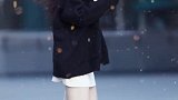 回头不回头已经无所谓了，看到小姐姐的背影，我已经沦陷了