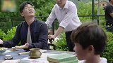 徐峥看洪水新闻，结果发现被水淹没的是自己住的宾馆？太真实了！