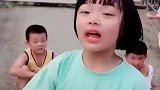 小朋友们猜拳，结果谁赢了，谁就要吃辣椒