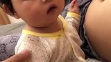 臭粑粑，吓我一跳，我这么小的孩子你也不怕把我吓着！