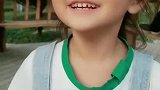 原来奶奶的白头发是这么来的