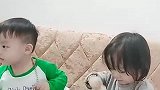 龙凤胎兄妹俩，终于原形毕露了吧，原来这俩是一对妥妥的小财迷
