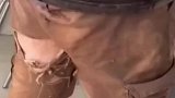 男子碰到一小伙从缅甸逃回来