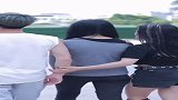闺蜜做出这般举动，帅哥一个霸气拥抱，爱了爱了！