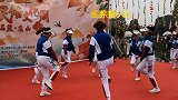 衡阳市石鼓区香樟苑“闹春社”广场舞：劲爆鬼步舞-《最亲的人》