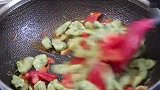 一把韭菜一碗面粉，不包饺子不做饼，孩子超爱吃，天天吃都不腻