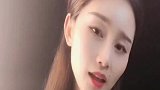女歌手唱首《爱过的人变成了陌生人》，十分深情，太好听了