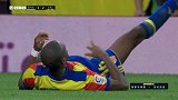 西甲-1718赛季-本泽马头球中柱险造绝杀 屡失良机愤怒捶地-花絮