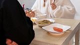 今天这香肠味不太对呀