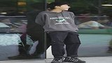 既然帅哥这么花，小姐姐要不考虑一下我吧
