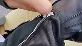 爆笑：现在机车女孩都长这样，好想上去试驾一下