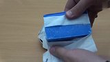 把1000度的金属球放进冰块里会有怎样的反应