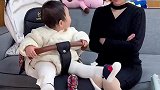 穿鞋总是不愿意，无奈只能放大招了