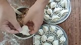 一直都觉得包饺子太麻烦，看到厨师的操作，才知道是有套路的！