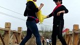 游玩途中嘚瑟一下