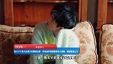 陈飞宇大背头造型化身霸道总裁，穿灰蓝色收腰西装，绅士优雅