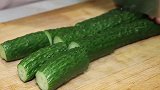 又到了“腌黄瓜”季节，学会这个配方，3天能吃，清脆爽口超简单