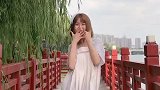 穿着汉服跳着舞蹈《广寒宫》，小姐姐这样子你们就说美不美吧